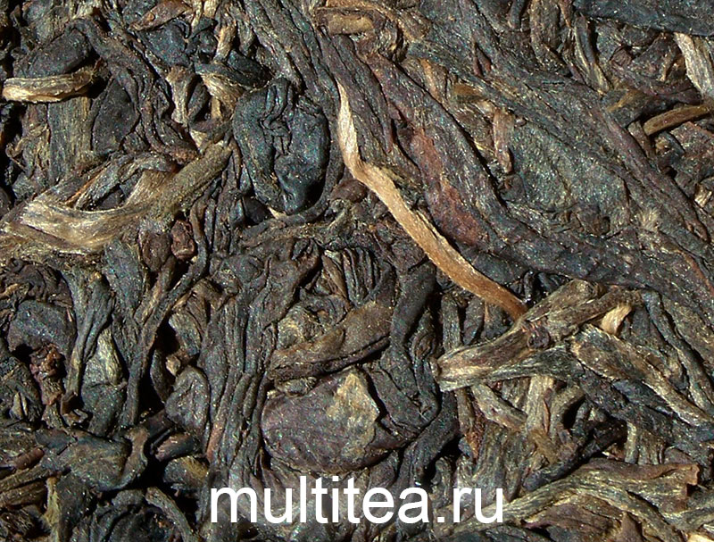 шен пуэр из листьев старых деревьев производства 2011 Haiwan