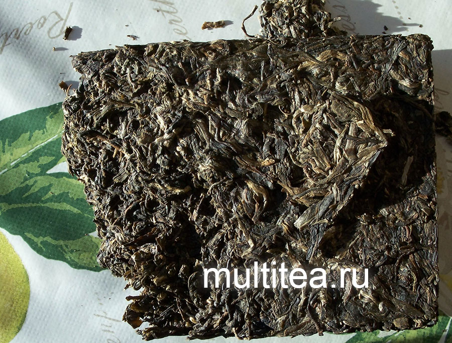 фото шен пуэра Изумрудный шен пуэр чайной фабрики Хайвань (Anning Haiwan Tea Co, Ltd)