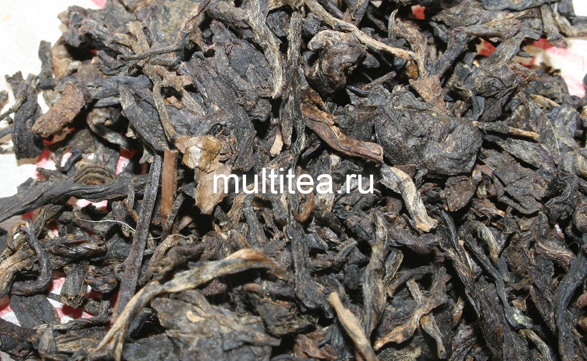 отделенные листья шен пуэра Chang Tai сильное увеличение
