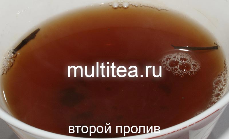 второй пролив шен пуэра YiChangHao 2001 года китайской фабрики Chang Tai