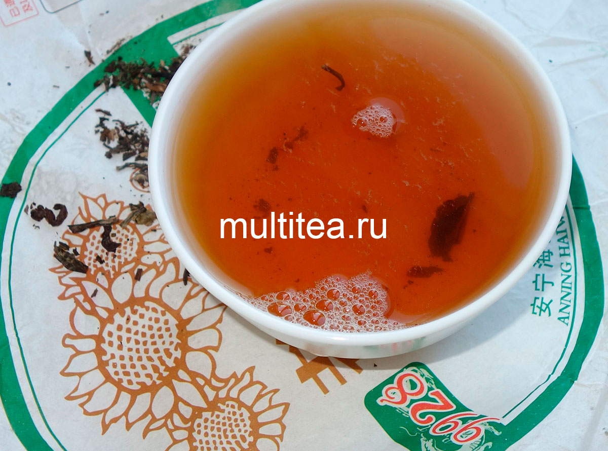 Прекрасный настой соломенно-желтого цвета Хайвань 9928 2012 года