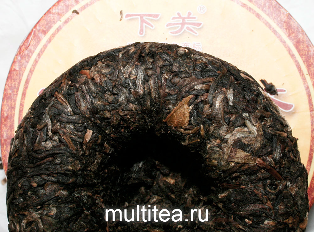 шен пуэр XiaGuan 2012 года, обратная сторона туочи крупным планом