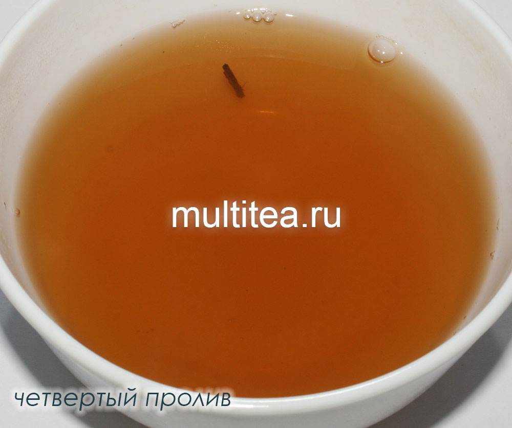 очень вкусный четвертый пролив шен пуэра XiaGuan 2012 в коричневой круглой коробке